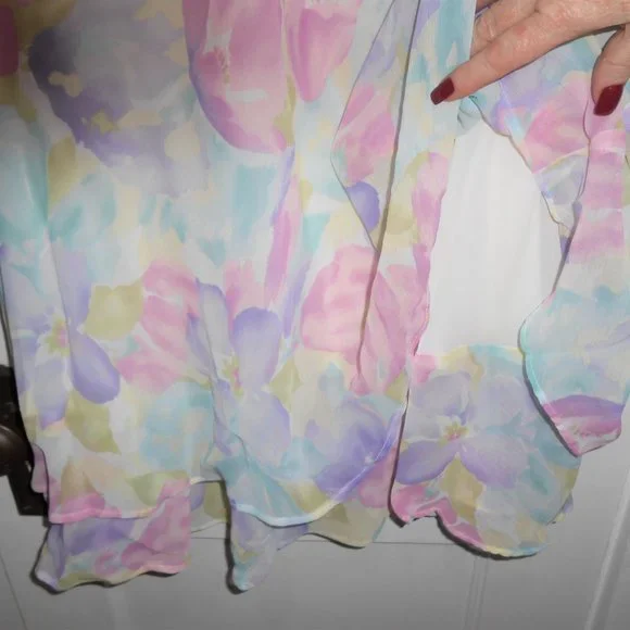 2-pc Blouse & Skirt Set - Picture 6 of 14